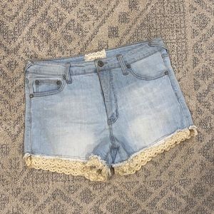 5 for $20 ✨ Altar’d State Distressed Crochet Hem Jean Shorts